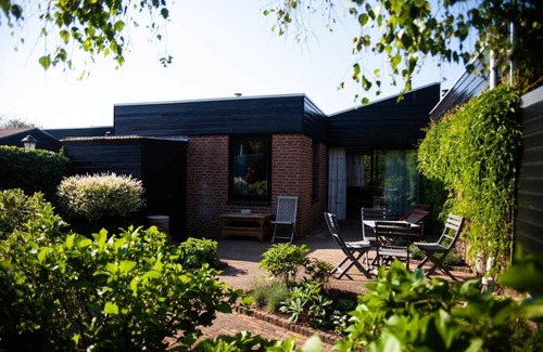 Municipality of Noordwijk Maison | Stylish bungalow near the sea with fireplace