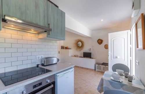 El Portet Appartement | Appartement 1 chambre élégant mais confortable, Casa Josefina. Distance de marche de la plage