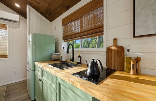 Lake City Cabine | Stylish Cabin - Nearby Springs