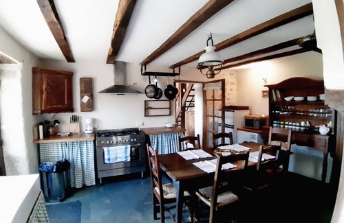 Rougnat Autre | Charm élégant, la paix rustique. Belle ancienne ferme, Capacité 5+