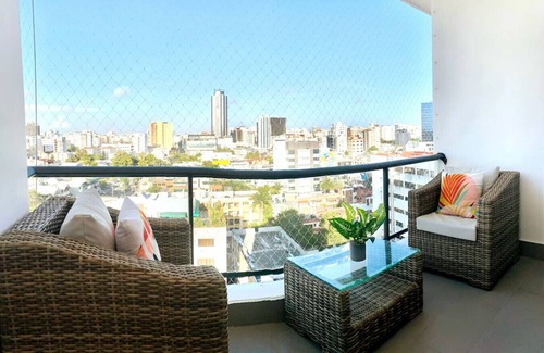 Lope De Vega Copropriété | Stylish, City Center Condo, Fast Wi-Fi, Full AC...