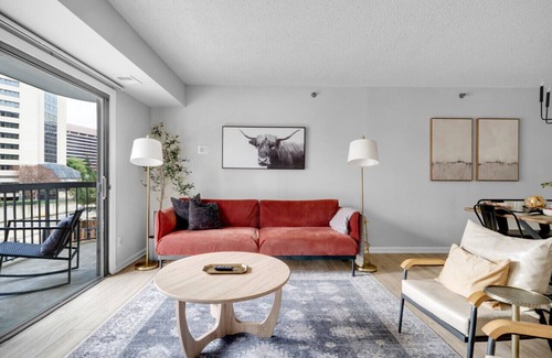 Crystal City Appartement | Stylish City Sleeps 8 Near Metro