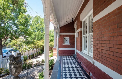 St Kilda Maison | Stylish Contemporary Retreat St Kilda