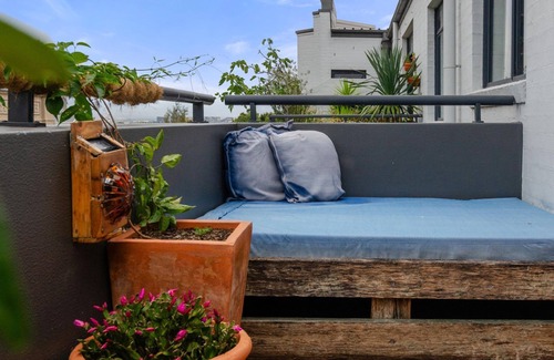 Redfern Appartement | Stylish & Convenient Stay in Central Redfern