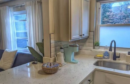 Potomac West Maison | Stylish & Cozy #2 8 mins to DCA & Washington DC