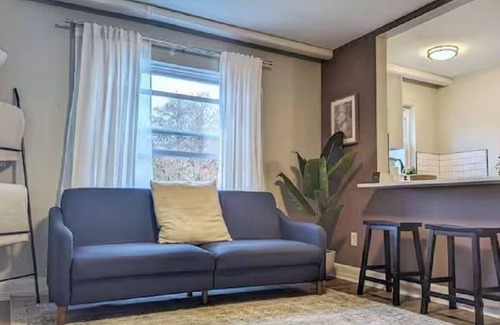 Potomac West Maison | Stylish & Cozy #2 8 mins to DCA & Washington DC