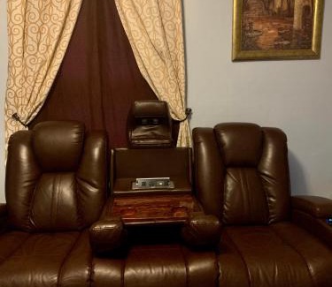 Pawtucket Appartement | Stylish, Cozy 2BR Private Apt, 2nd Floor, Scenic View, Well-Appointed, Near Providence, MA, RI Line, I-95 Access