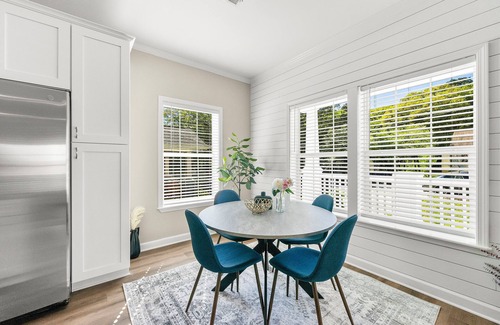 Jefferson Park Maison | Stylish & Cozy New Bungalow - 10min to Midtown!