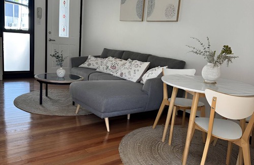 Wilston Maison | Stylish & Elegant 2BR Townhouse in Wilston, Brisbane