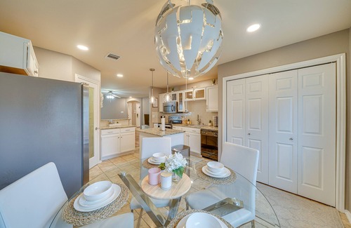 West San Antonio Maison | Stylish Family Home: 3 Mi to SeaWorld San Antonio!