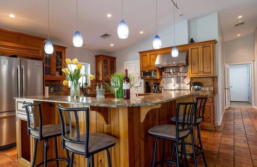 Town of Schodack Maison | Modern Farm Home 2hr NYC & BOS Peaceful WIFI