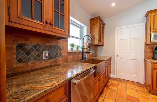 Town of Schodack Maison | Modern Farm Home 2hr NYC & BOS Peaceful WIFI