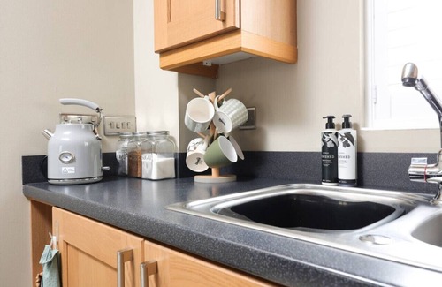 Malmesbury Appartement | Stylish Flat With Sofa Bed in Malmesbury!