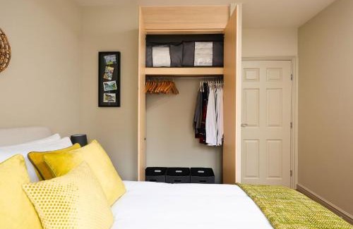 Malmesbury Appartement | Stylish Flat With Sofa Bed in Malmesbury!