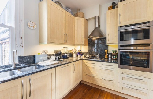 Gospel Oak Appartement | Stylish Hampstead Retreat by the Heath