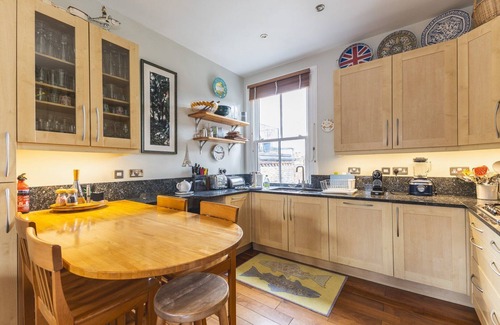 Gospel Oak Appartement | Stylish Hampstead Retreat by the Heath