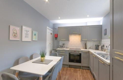 Margate Maison | Stylish Home Close To The Beach By Adliv