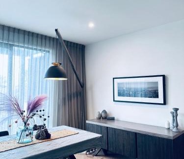 Pakuranga Appartement | Stylish Industrial Holiday House in Pakuranga Free Wifi Netflix