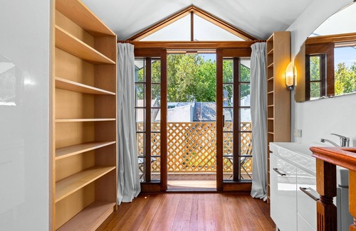 Paddington Maison | Stylish Inner-City Terrace Home with Rooftop Deck