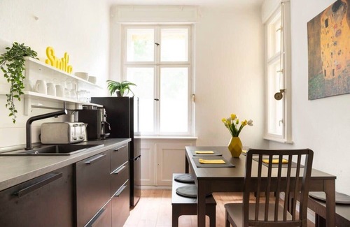 Neukoelln Appartement | Stylish Loft Apartment