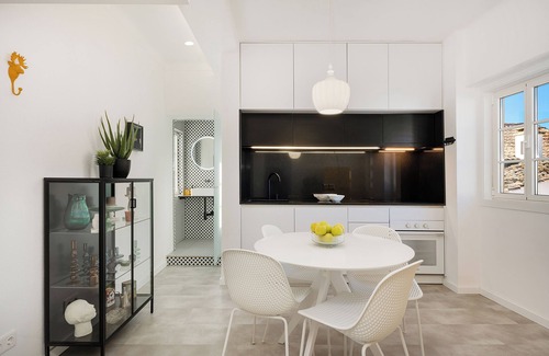 Evora Appartement | Stylish & Luminous, 2 Queen Size Beds, Historic Centre W/terrace