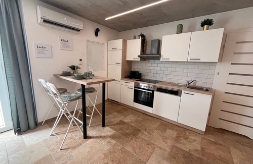 Wiener Neustadt Appartement | Stylish "Mint" studio in the city center