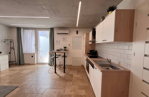 Wiener Neustadt Appartement | Stylish "Mint" studio in the city center