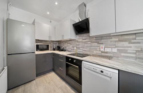 Bensham Manor Appartement | Stylish Modern 3 Bedroom Home with Garden