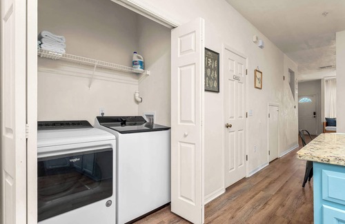 Gainesville Copropriété | Stylish 🌸 Modern Farmhouse Boutique- 2BD Condo