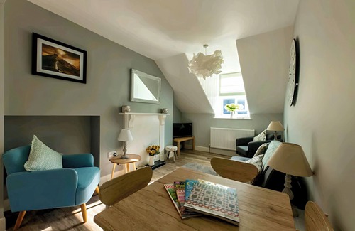Barbican Appartement | Stylish Modern Loft Appartment on The Hoe