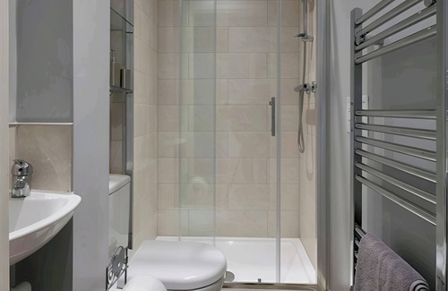 Barbican Appartement | Stylish Modern Loft Appartment on The Hoe