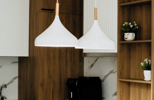 Tirana Copropriété | Stylish nest @15 min to center (A/C, Balcony)