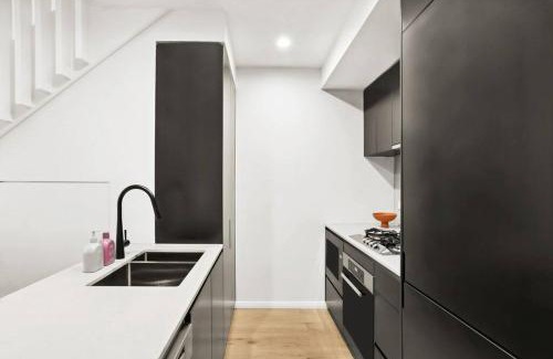 Alexandria Appartement | Stylish New 3 BDRM house - Alexandria