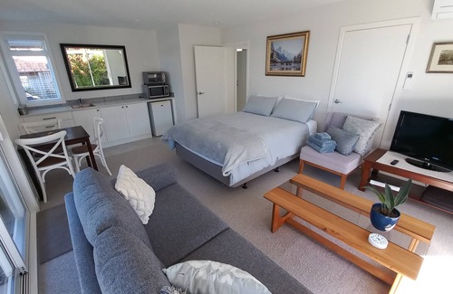 Tauranga Appartement | Appartement calme et élégant près de la ville et du mont