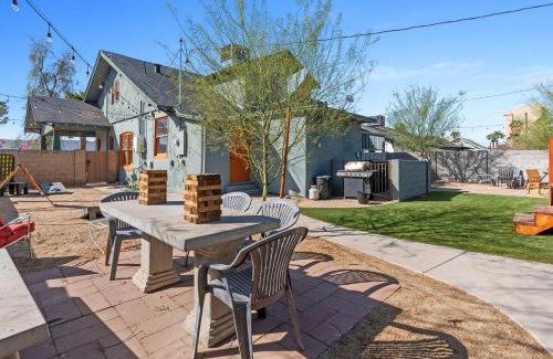 Governmental Mall Maison | Stylish NEW Home -6 Beds- Near DT & PHX Airport