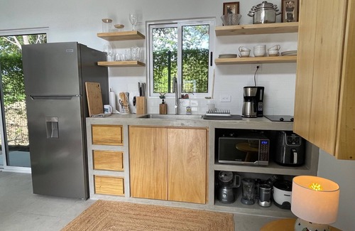 Cuajiniquil Maison | Stylish, New One-Bedroom Casita Close to the Beach and Great Surf Break
