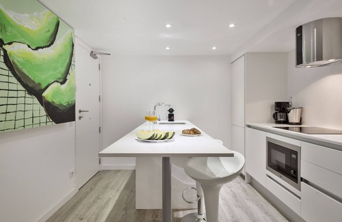 Hostafrancs Appartement | Stylish next to Plaza España, Fira