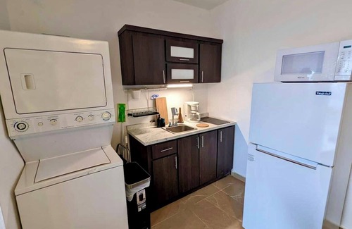 Arecibo Appartement | Stylish Ocean view w/ HotTub BBQ