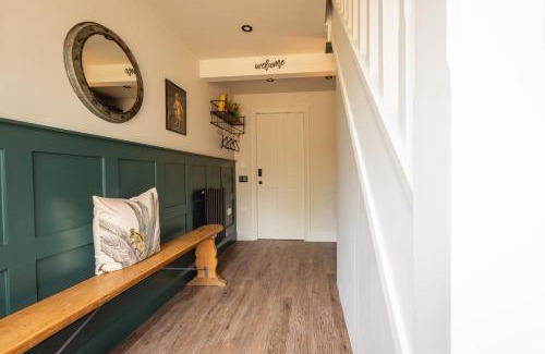 Tetbury Appartement | Stylish one bedroom Cotswold Coach House Tetbury