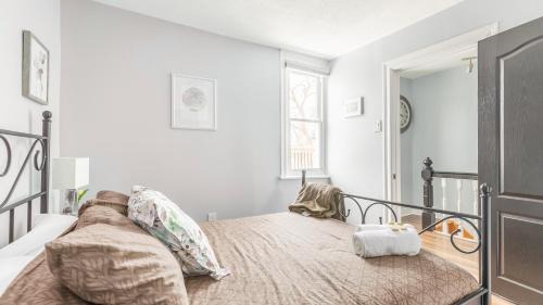 Centretown West Appartement | Stylish Ottawa Getaway for 6