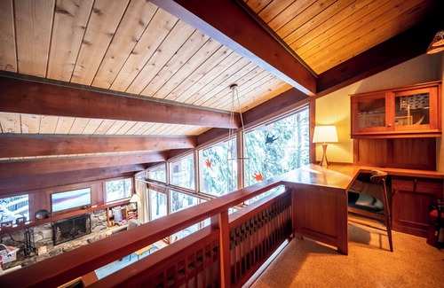 Tahoe Tavern Maison | Stylish Redwood Home with Hot Tub and Private Beach Access