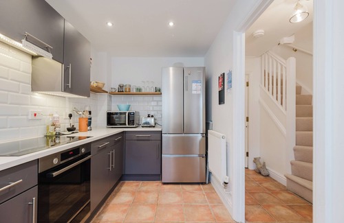 Tetbury Maison | Stylish Retreat with Garden in Tetbury