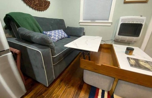 Jodie Maison | Stylish Riverfront Tiny House