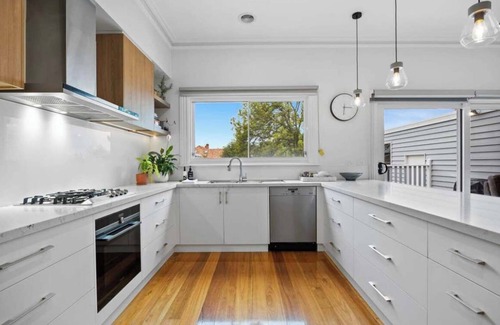 Soldiers Hill Maison | Stylish Soldiers Hill Retreat