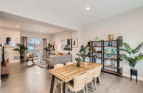 Bel Aire Maison | Stylish & Spacious Centrally-Located Home w/Garage