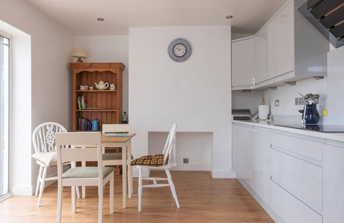 Mattersey Maison | Stylish spacious home Pass the Keys