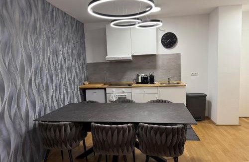 Vienna Appartement | Stylish Stadlau Apartment - Free Parking
