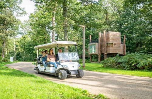 Maubray Maison | Cabane dans les arbres pour famille par Belvilla