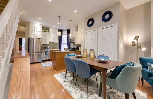 Little Italy Hôtel | Stylish Stays - Glam 3BR - Parking
