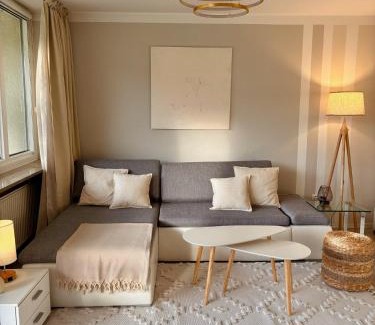 Nordwest Appartement | Stylish studio apartment with beautiful terrace near Audi